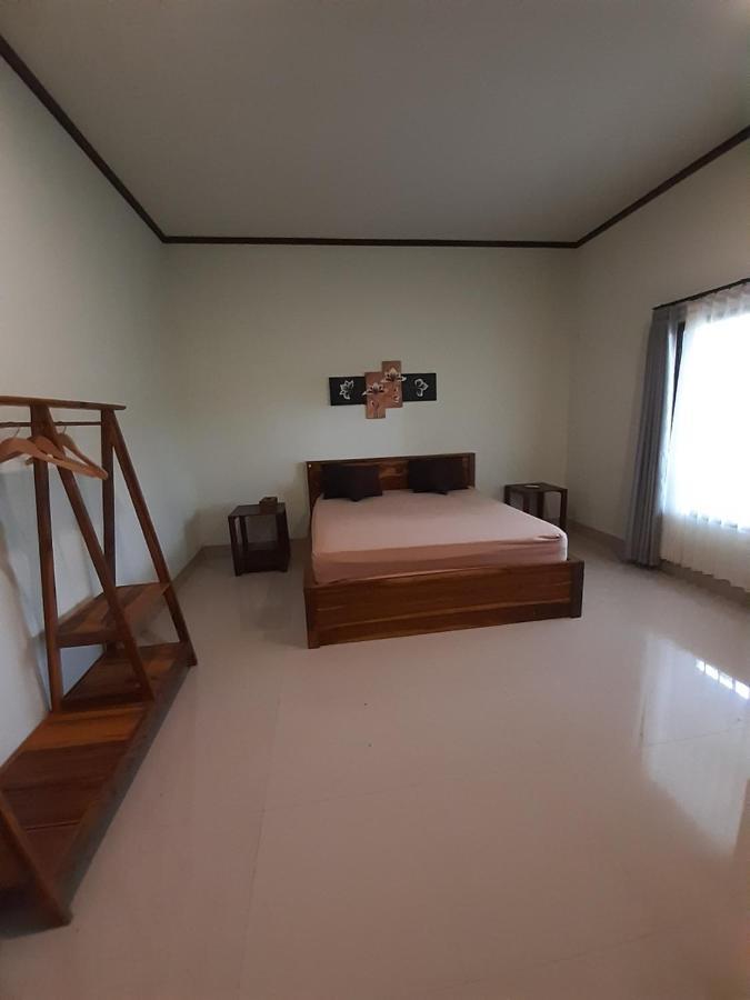 Hotel Kamala à Selong Belanak Extérieur photo
