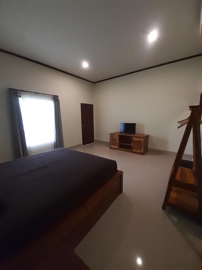 Hotel Kamala à Selong Belanak Extérieur photo